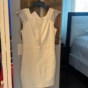 Honey and Rosie White Dress Size Large